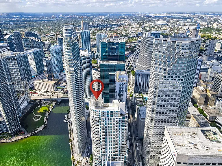 300 S Biscayne Blvd #T-3702 — Photo 32