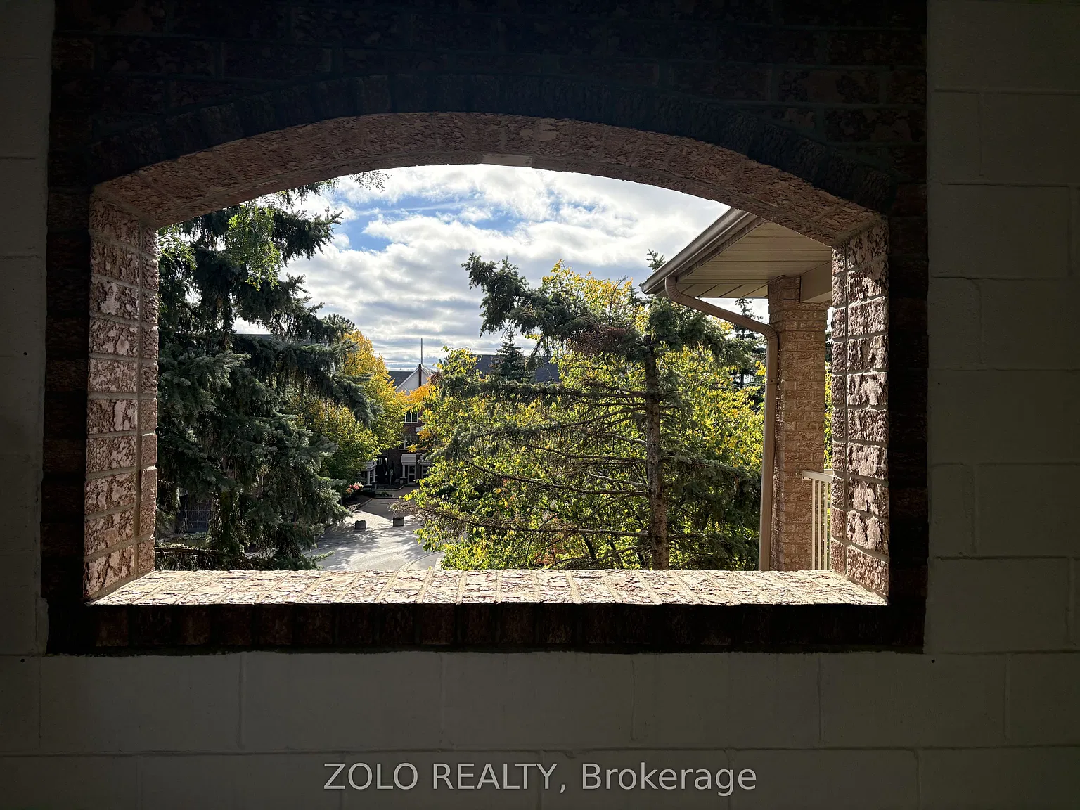2 bed, $2,300 — Photo 2