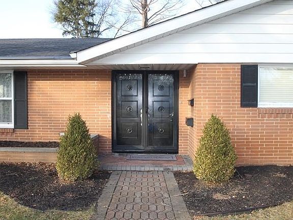 2nd image of 3600 W Gatewood Ln