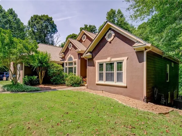 600 Springharbor Dr, Woodstock, GA 30188