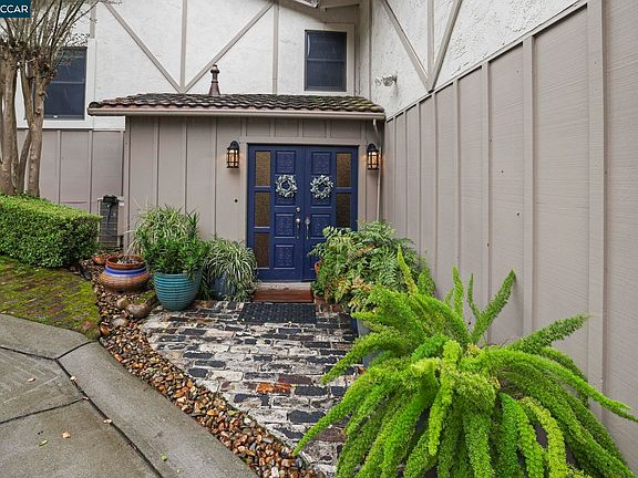 3rd image of 5461 Alhambra Valley Rd