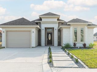 1102 W Dukakis Ave, Alton, TX 78573