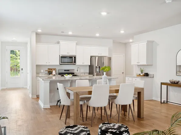 3865 Sawmill Ct, Mount Pleasant, SC 29466