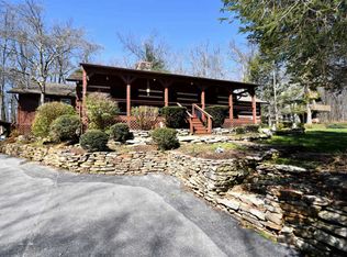 2877 Renegade Mountain Pkwy, Crab Orchard, TN 37723