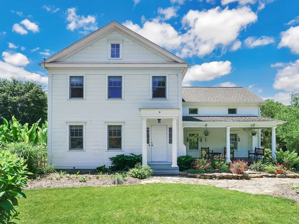 9 Old Schoolhouse Road, Mansfield, CT 06268