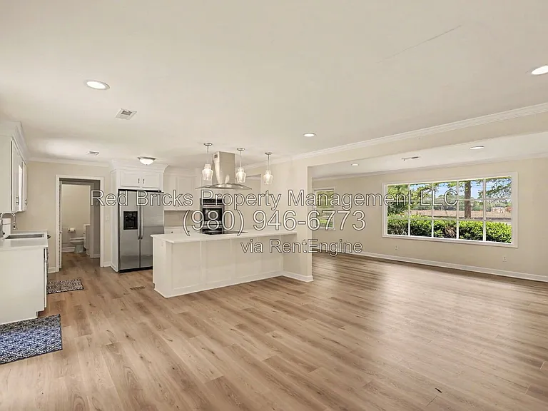 2501 Galloway Rd — Photo 12