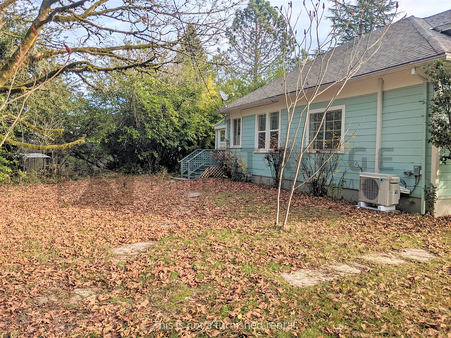 3 bed, 1.5 bath, 987 sqft, $2,350 — Photo 4