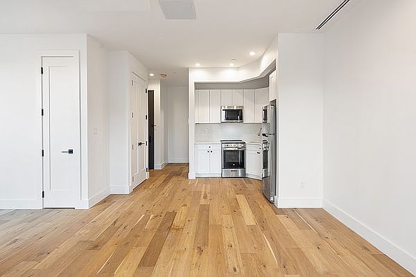 1st image of 735 Lafayette Ave #4A