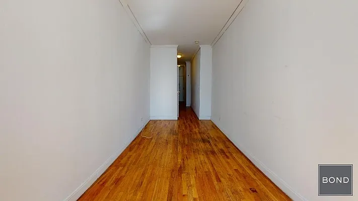 Rented by Bond New York | media 11