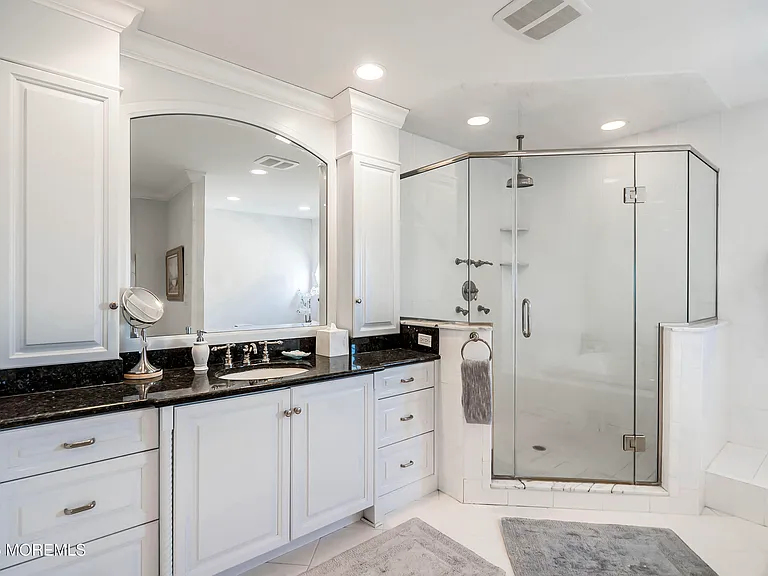 38 Ocean Ave — Photo 17