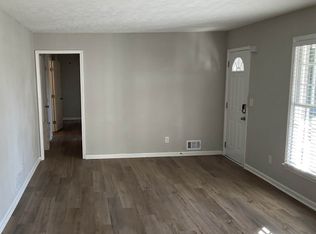 3249 Georgian Woods Cir, Decatur, GA 30034