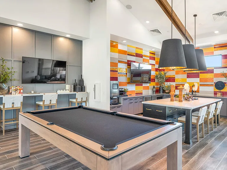 Weylyn Luxury Apartments — Photo 21