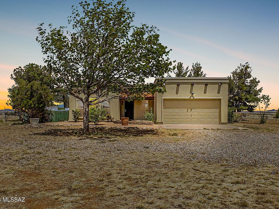 1st image of 6 Buckskin Ln