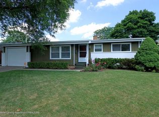 1420 Gay Ln, Lansing, MI 48912