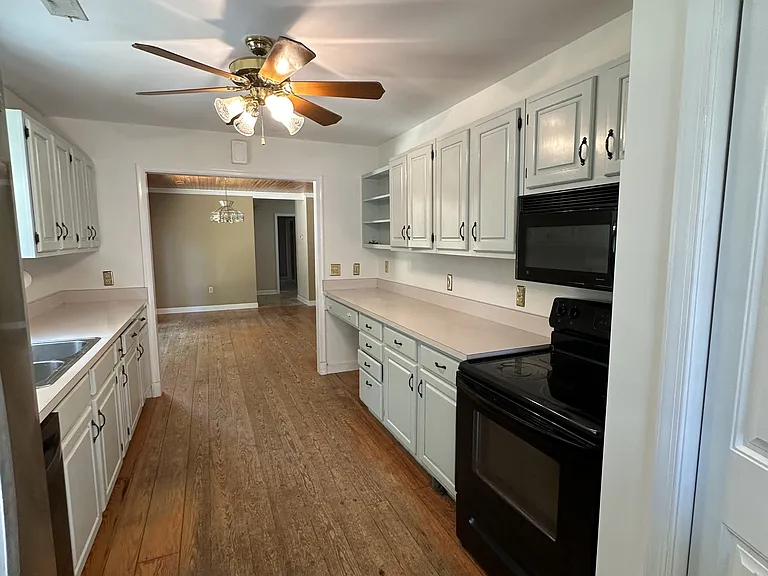 11170 Robious Rd — Photo 15
