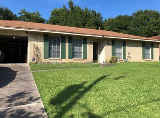 205 Katherine Dr, Vicksburg, MS 39180