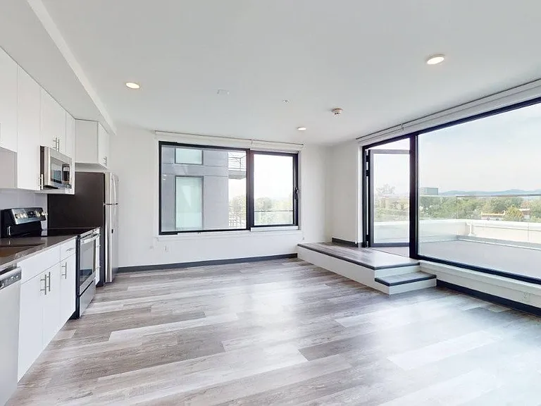 Art District Lofts — Photo 10