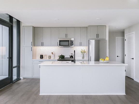 5th image of 480 11th St S #4436726