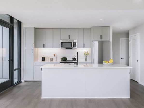 480 11th St S Unit 1604