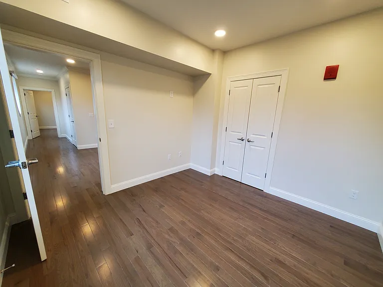39 Herrick Rd #204 — Photo 9