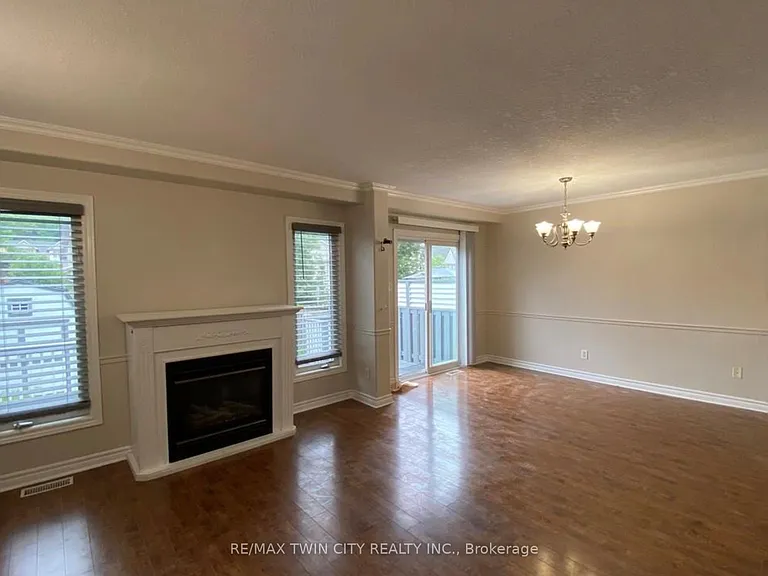 530 Peach Blossom Ct — Photo 5
