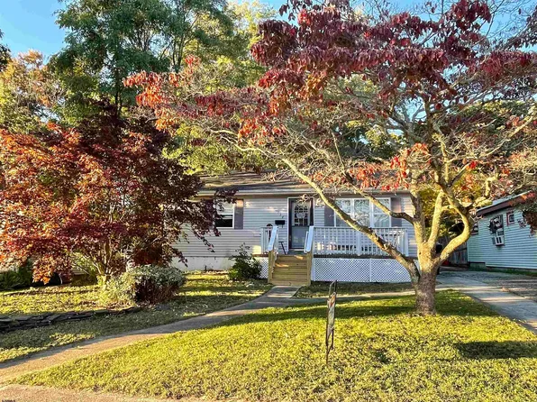134 Hobart Ave, Absecon, NJ 08201