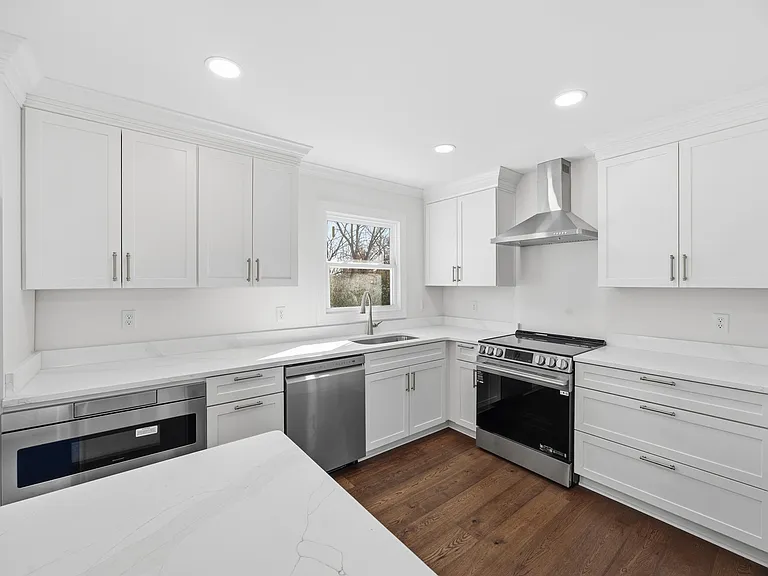 294 Idle Hour Dr — Photo 14
