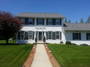 1102 Tanager Trl, De Pere, WI 54115