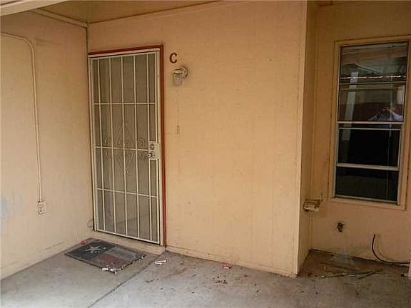 5th image of 3109 Voss Dr