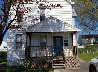 182 N 5th St, Saddle Brook, NJ 07663