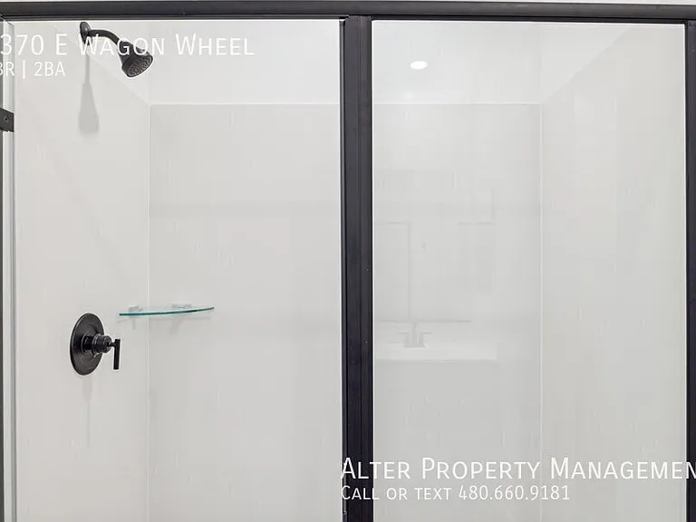 2370 E Wagon Wheel Ln — Photo 24