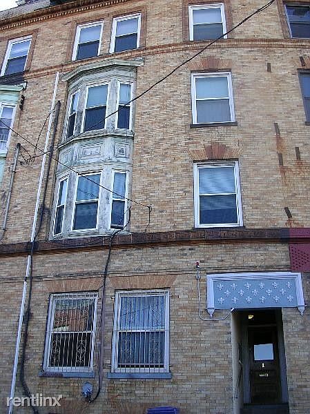landlord_unit_photo_1