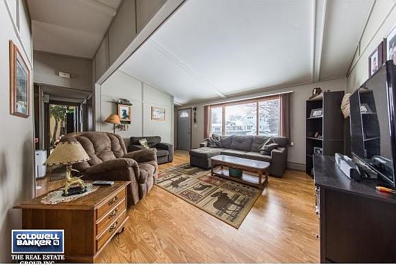 High Ceiling and Large Windows