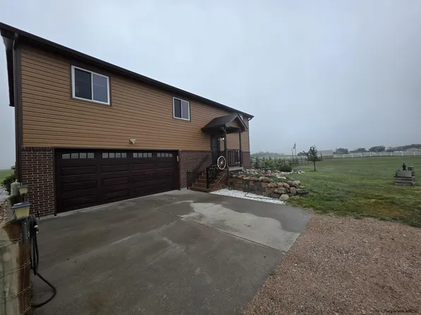 3809 Rolling Hls #D, Cheyenne, WY 82009