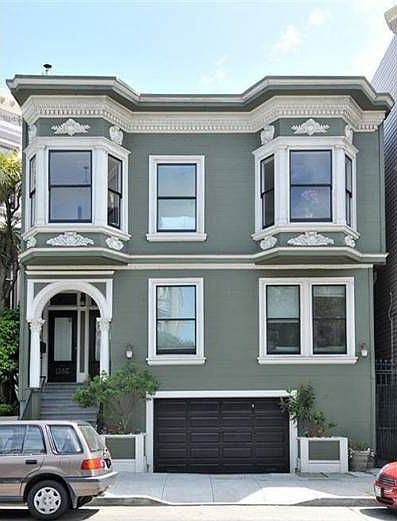 1385 Waller Street