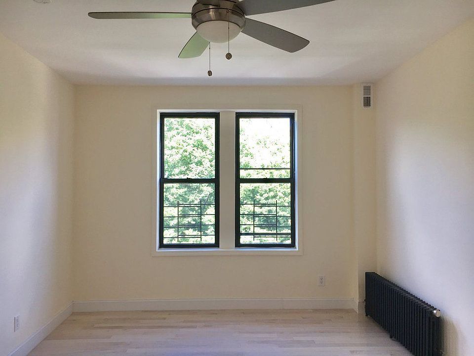 1st image of 5008 Broadway APT 6E