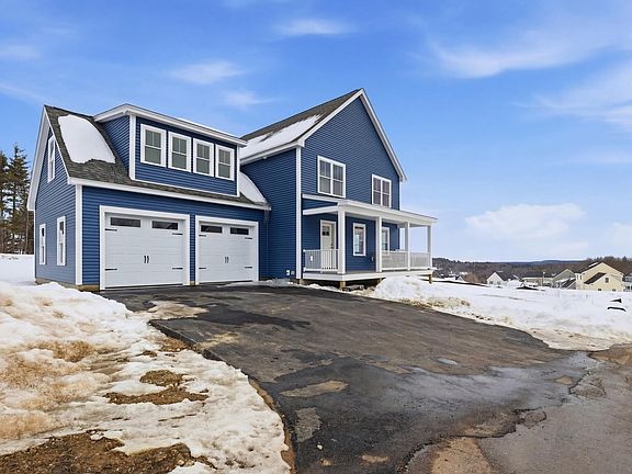 2nd image of 35 Eisenhower Drive