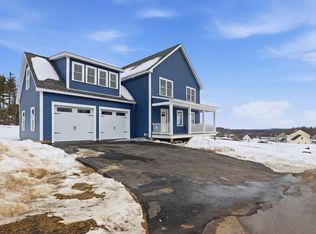 35 Eisenhower Drive, Rochester, NH 03867