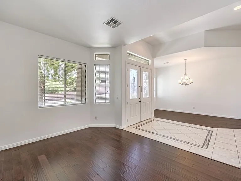 1393 Romanesca Dr — Photo 6
