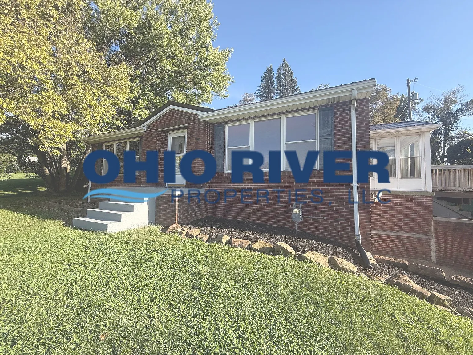 3 bed, 1326 sqft, $1,400 — Photo 1