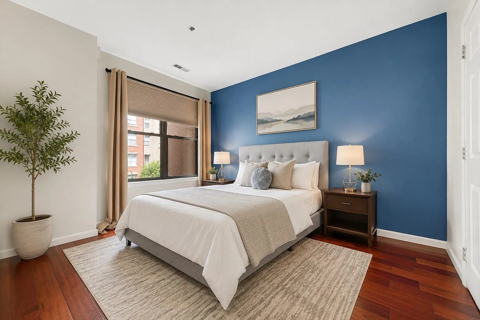 1 bed, 1.0 bath, 740 sqft, $3,000 — Photo 4