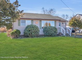 816 Bay Blvd, Bayville, NJ 08721