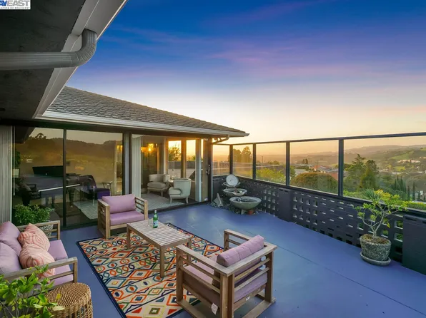 2112 Lakeview Dr, San Leandro, CA 94577