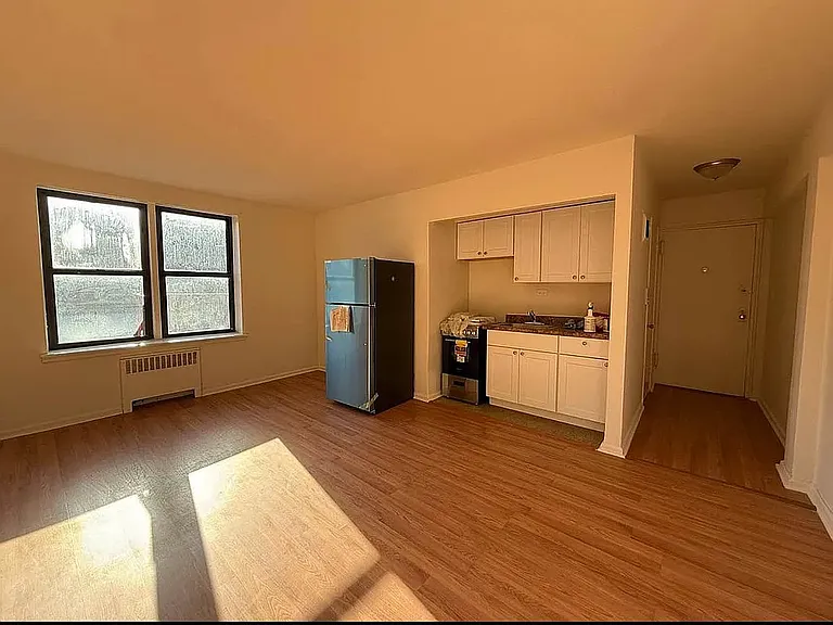 61-61 Woodhaven Blvd #3F — Photo 1