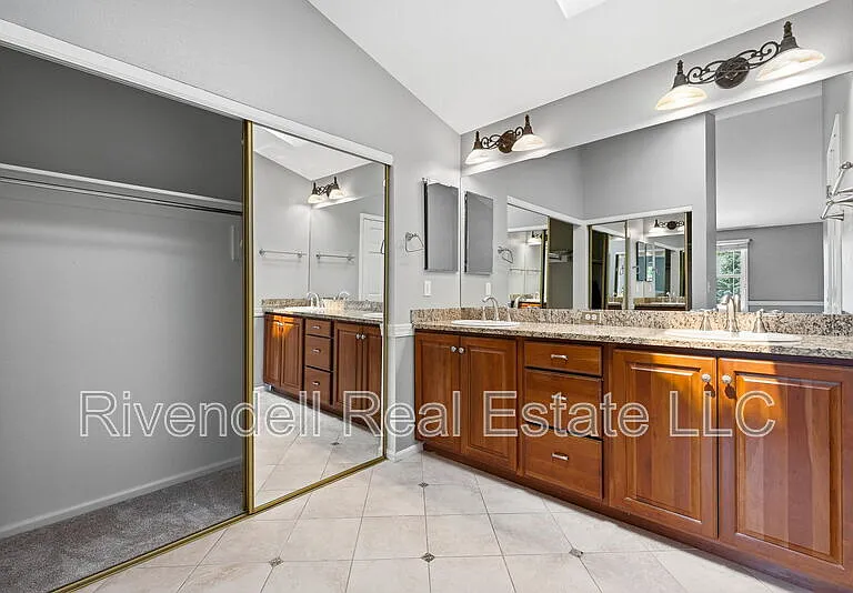 8007 S Datura St — Photo 19