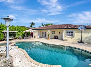 11318 SW 244th Ter, Homestead, FL 33032