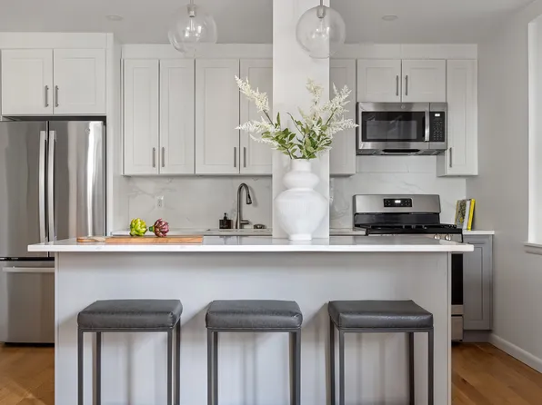 135 Amity Street image 1 of 13