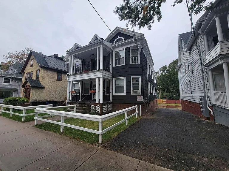 429 Ellsworth Ave #B — Photo 17
