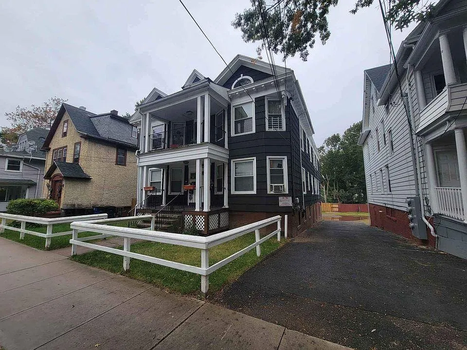 Building Photo - 429 Ellsworth Ave #B