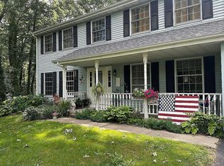 7504 Corrine Ct, Roscoe, IL 61073